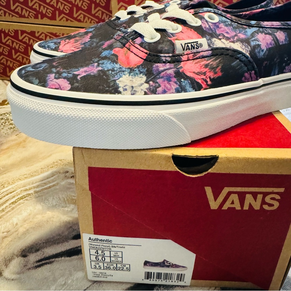 Vans New W / Box Vans Authentic Warped Floral Low Top Lace Up Shoes - Picture 11 of 11